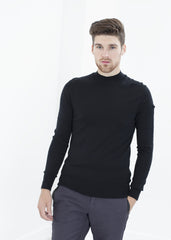 Merino Knit Turtleneck in Black